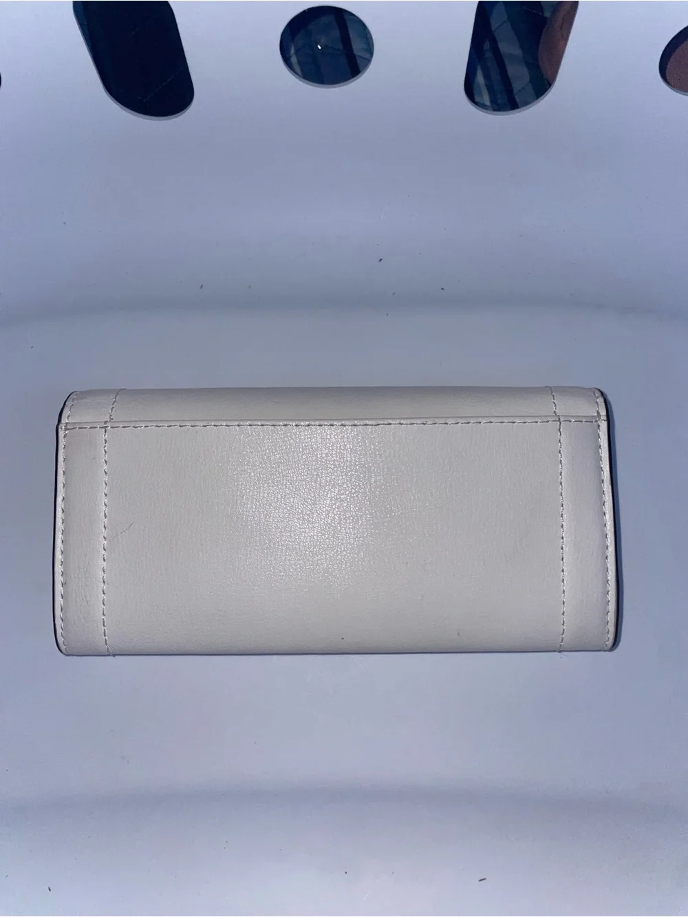 Michael Kors Saffiano Leather Envelope Continental Wallet – Off-White & Gold